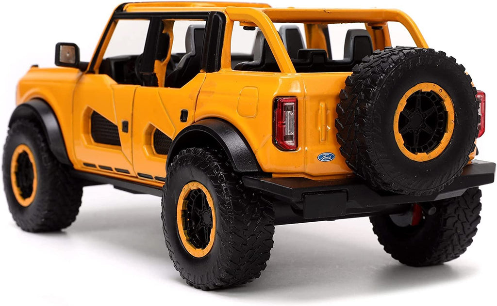 Jada Toys Just Trucks 1:24 2021 Ford Bronco Die-cast Car Orange with Tire Rack, Toys for Kids and Adults
