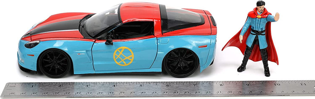 Jada Toys Marvel Doctor Strange 1:24 2006 Chevy Corvette Z06 Die-Cast Car with 2.75'' Dr. Strange Figure, Toys for Kids and Adults (32115)