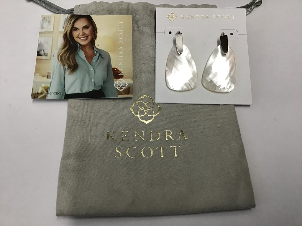 Kendra Scott Marty Dangle Earrings in Ivory