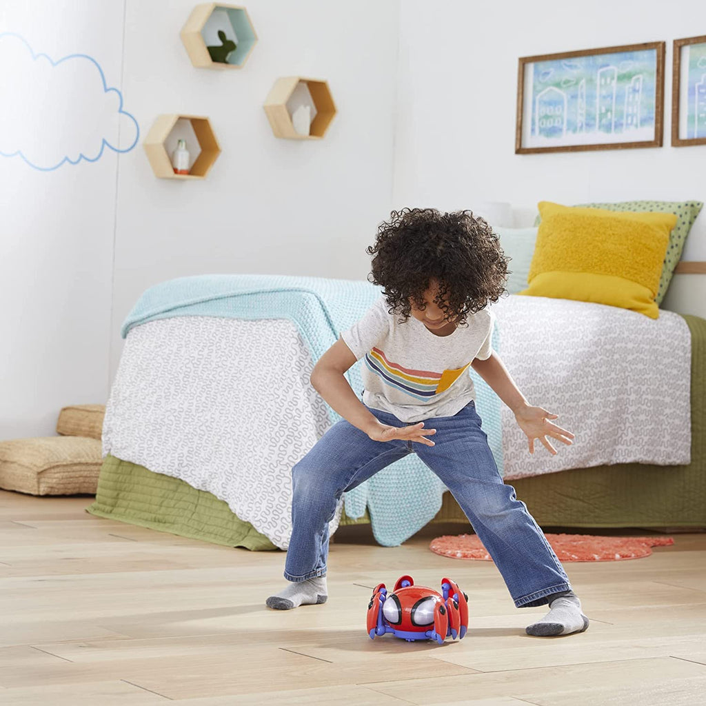 Spidey and His Amazing Friends Marvel Speak and Go Trace-E Bot, Electronic Spider Bot Toy, Sound-Activated, Crawls, for Kids Ages 3 and Up