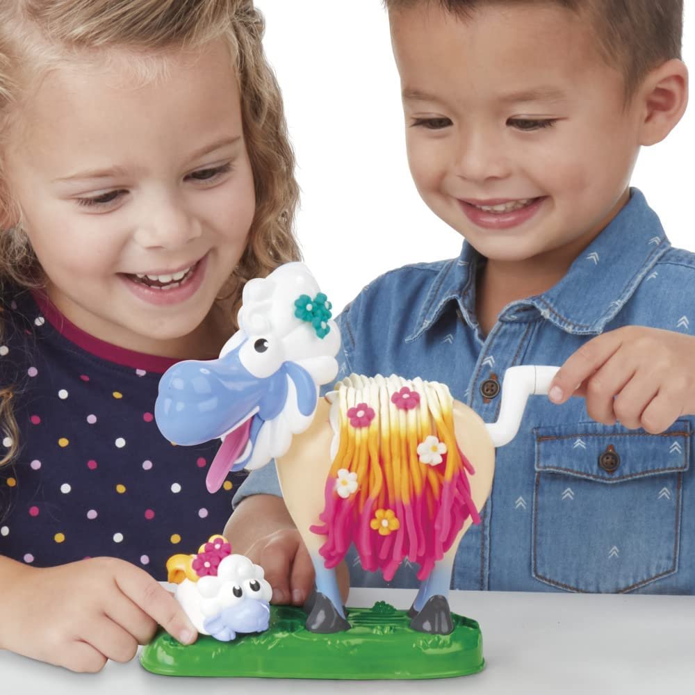 Play-Doh Animal Crew Sherrie Shearin' Sheep Toy for Kids 3 Years and Up with Funny Sounds and 4 Non-Toxic Colors