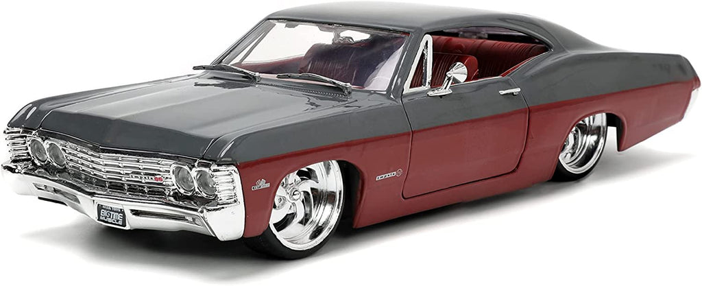 Jada Toys Big Time Muscle 1:24 1967 Chevy Impala SS Gray/Burgundy Die-cast Car, Toys for Kids and Adults