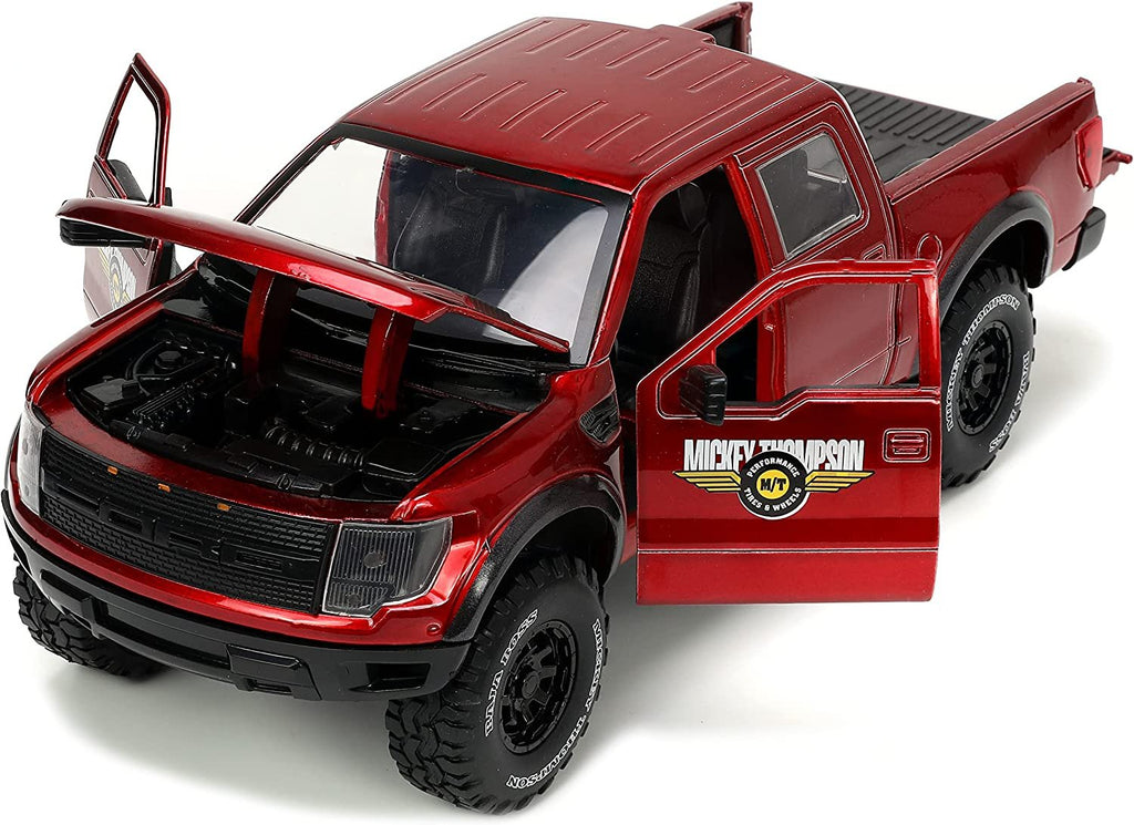 Jada Toys Just Trucks 1:24 2011 Ford SVT Raptor Die-cast Car Red with Tire Rack, Toys for Kids and Adults
