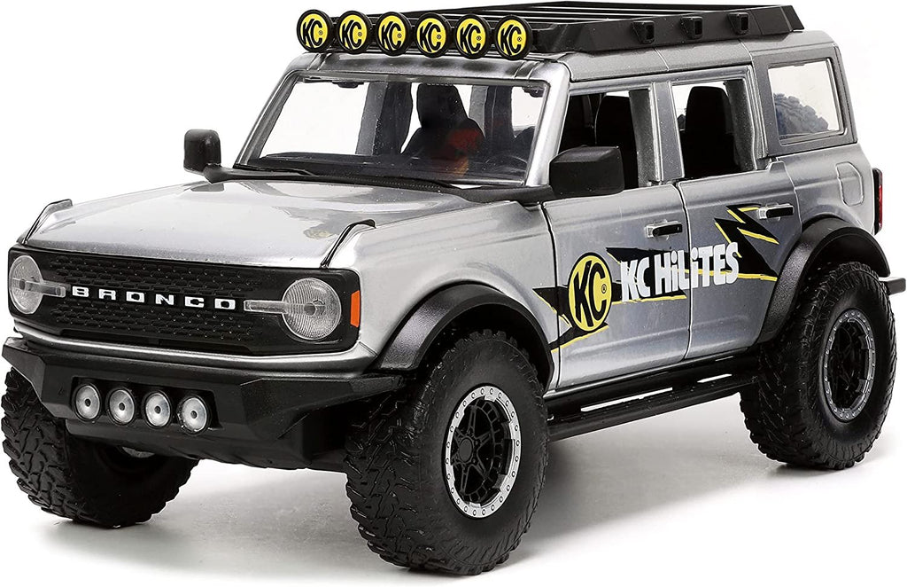 Jada Toys Just Trucks 1:24 2021 Ford Bronco Die-cast Car Gray with Tire Rack, Toys for Kids and Adults