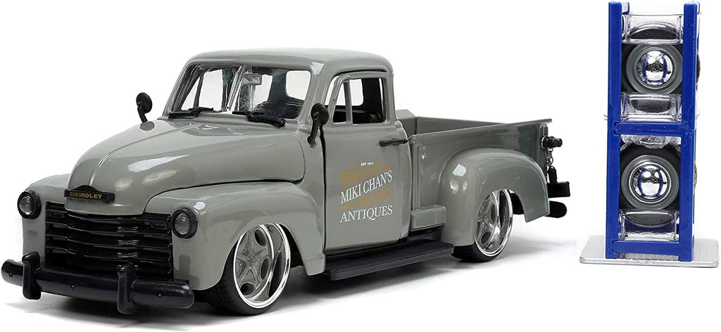 Jada Toys Just Trucks 1:24 1953 Chevy Pickup Die-cast Car Gray with Tire Rack, Toys for Kids and Adults