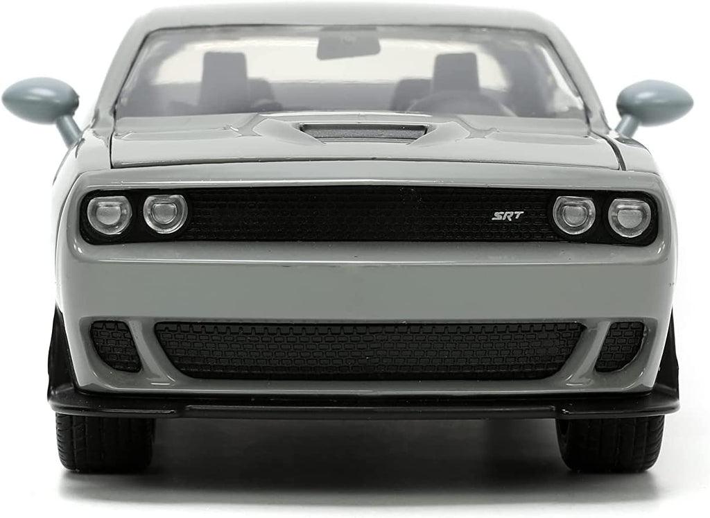 Jada Toys Tom and Jerry 1:24 2015 Dodge Challenger Hellcat Die-cast Car w/ 2.75" Jerry Figure, Toys for Kids and Adults