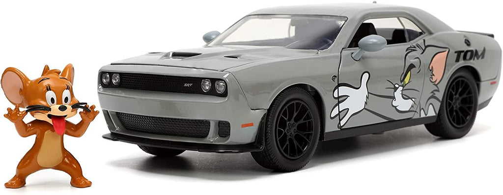 Jada Toys Tom and Jerry 1:24 2015 Dodge Challenger Hellcat Die-cast Car w/ 2.75" Jerry Figure, Toys for Kids and Adults