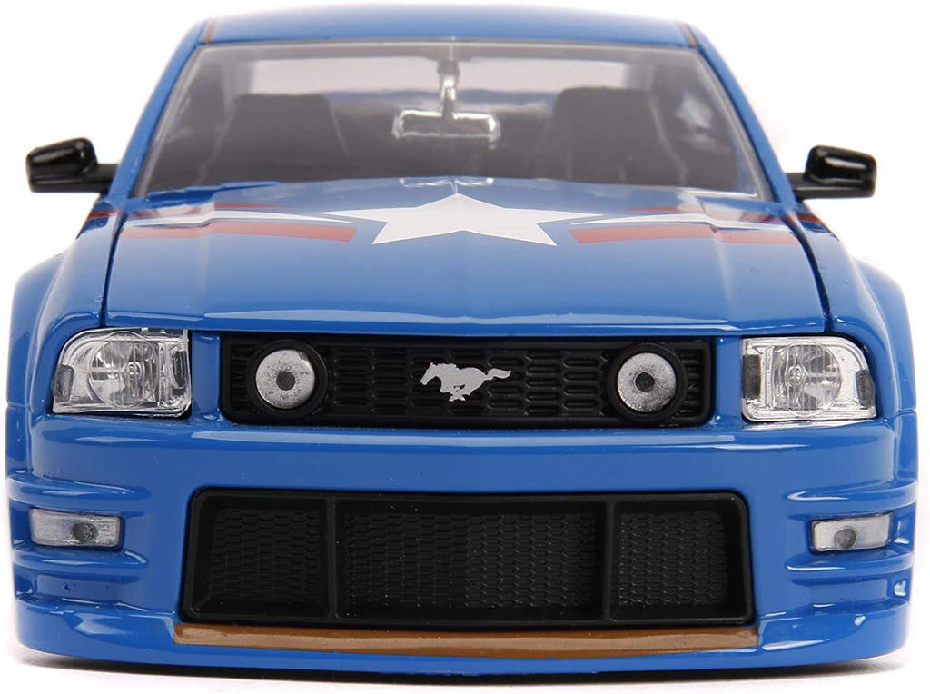 Jada 1:24 Diecast 2006 Ford Mustang GT with Captain America Figure
