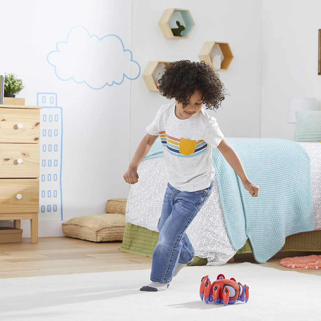 Spidey and His Amazing Friends Marvel Speak and Go Trace-E Bot, Electronic Spider Bot Toy, Sound-Activated, Crawls, for Kids Ages 3 and Up