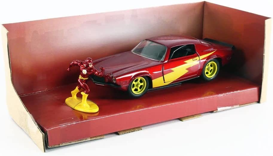 Jada Toys DC Comics 1:32 1973 Chevy Camaro Die-cast Car with The Flash Die-cast Figure, Toys for Kids and Adults , Red