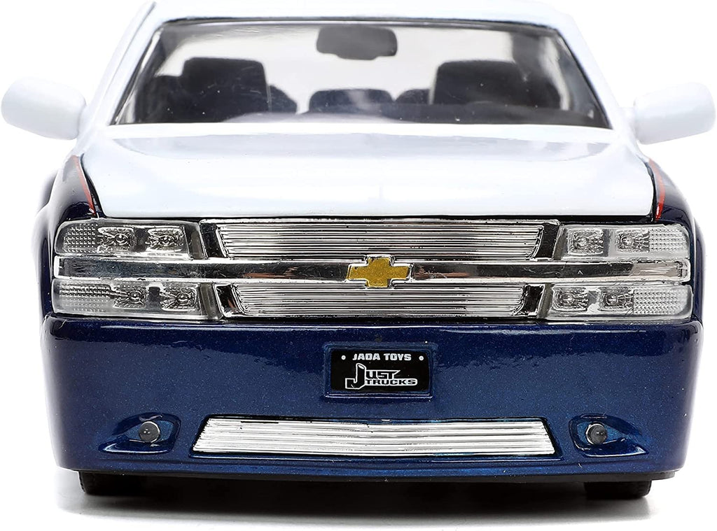 Jada Toys Just Trucks 1:24 1999 Chevy Silverado Dually Die-cast Car with Tire Rack, Toys for Kids and Adults