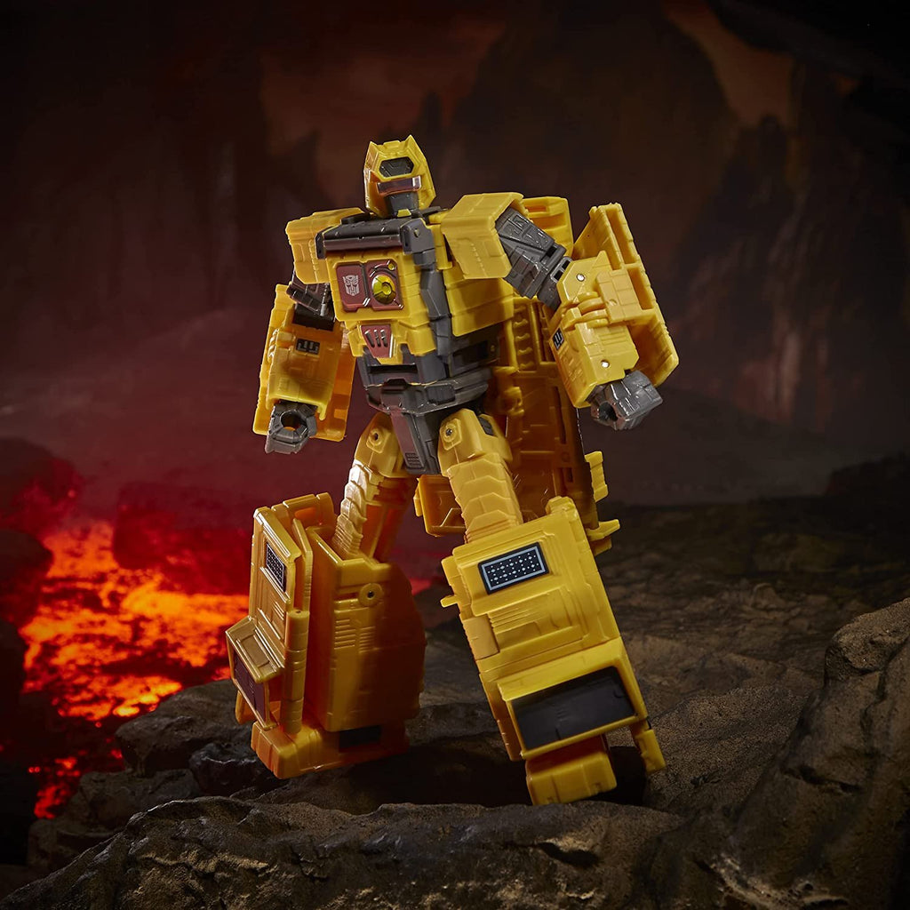 Hasbro Collectibles - Transformers Generations War for Cybertron KTitan Class