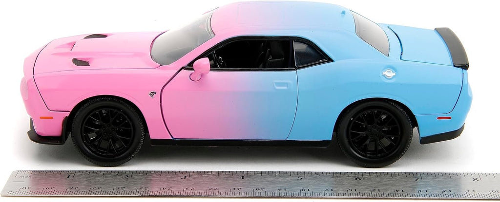 Pink Slips 1:24 2015 Dodge Challenger SRT Hellcat Die-Cast Car, Toys for Kids and Adults(Light Blue/Pink)