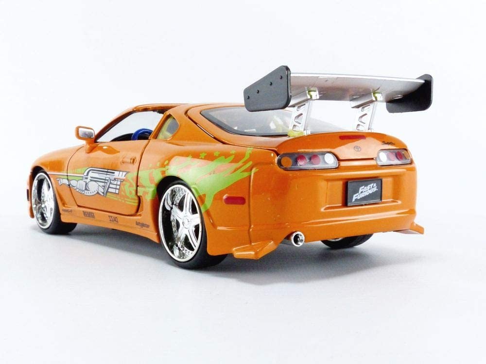 Jada 1:24 Diecast 1995 Toyota Supra with Brian O'Conner Figure